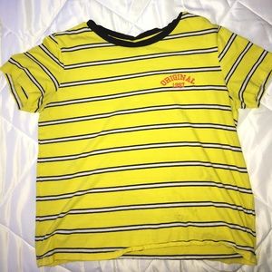 Adorable Yellow striped t shirt